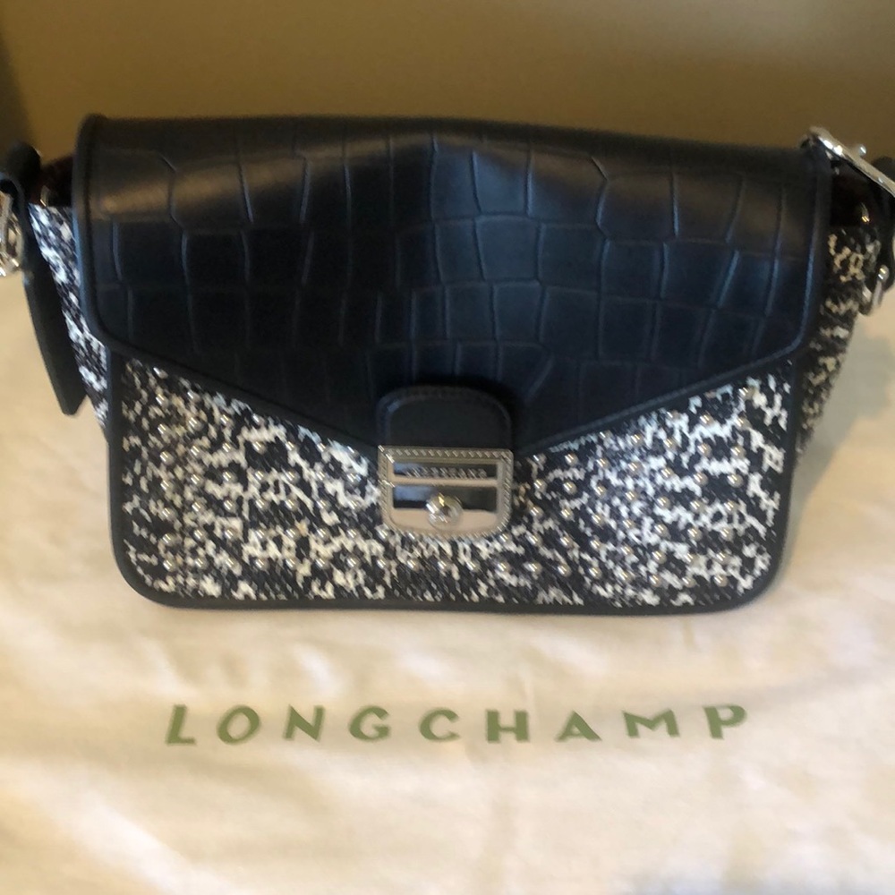 Authentic Longchamp Handbag - unique and not in production anymore.